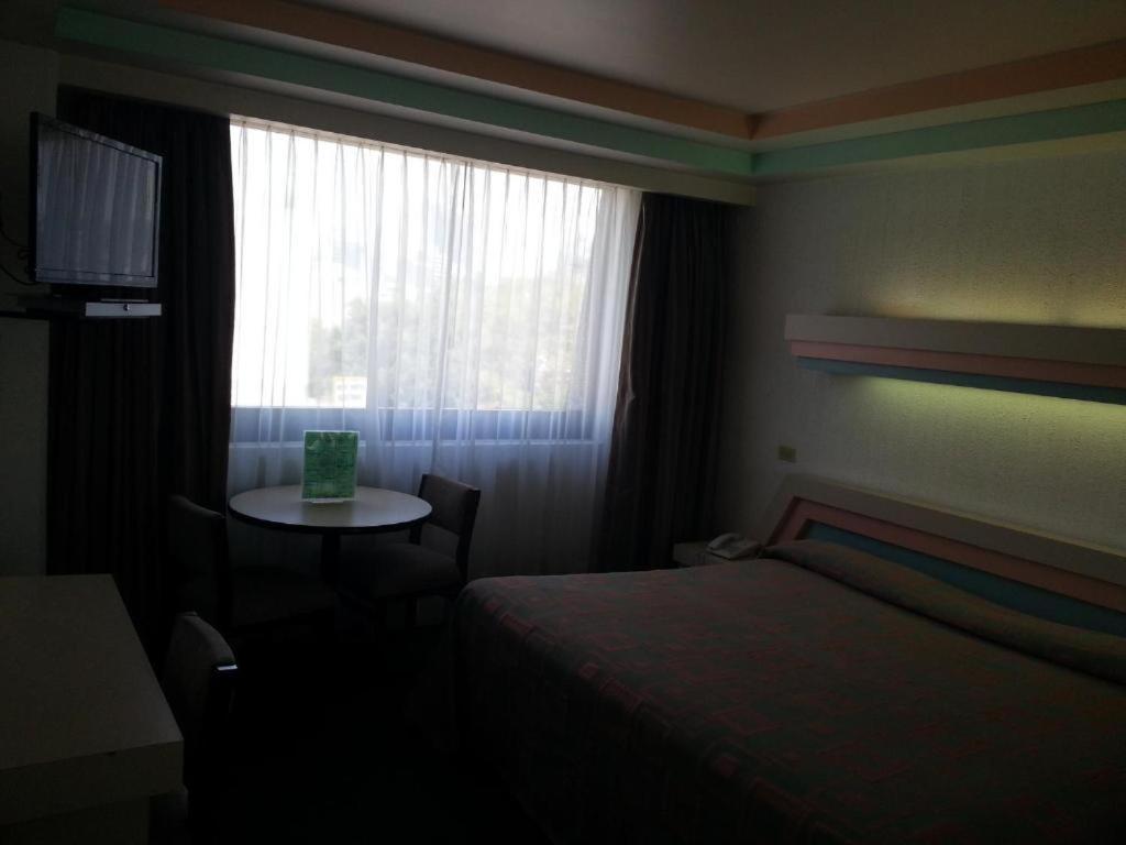 Hotel Puebla Мехико Экстерьер фото